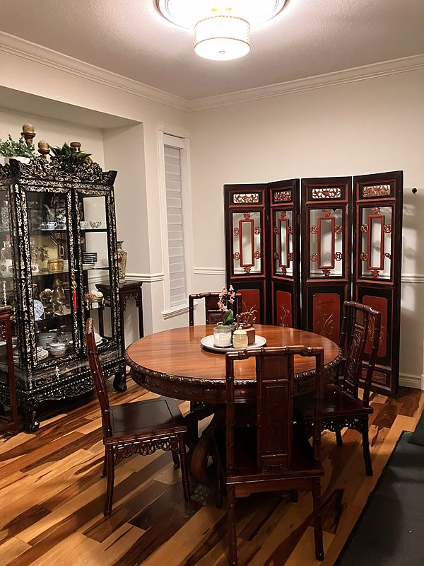 Family home, dining room
