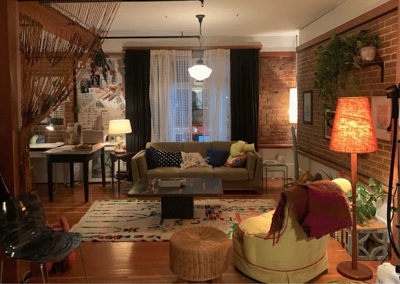 Noa's apartment, living room